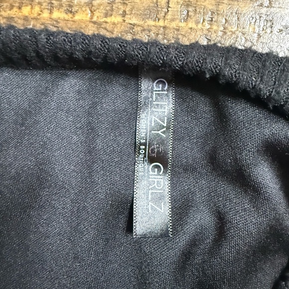 Glamorous Sequin Plaid Women's Sweater - Black and Red buffalo plaid - Picture 4 of 7